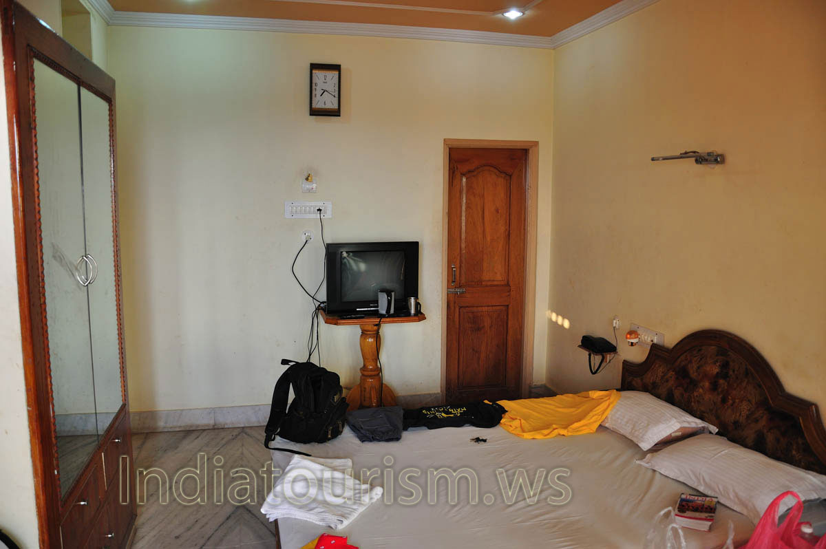 This is our second room in the 'Sea Queen Inn' hotel