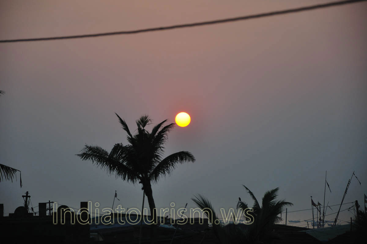 sunrise in Puri over the Bay of Bengal