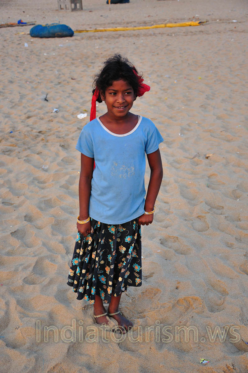 The curious Indian girl