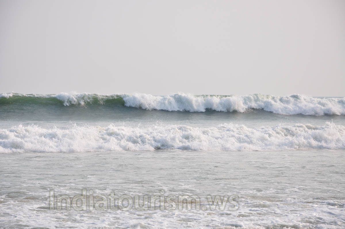 The wave of the Bay of Bengal