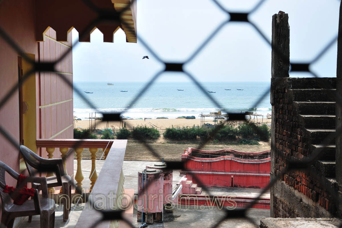 The sea view from our first room in Puri's hotel