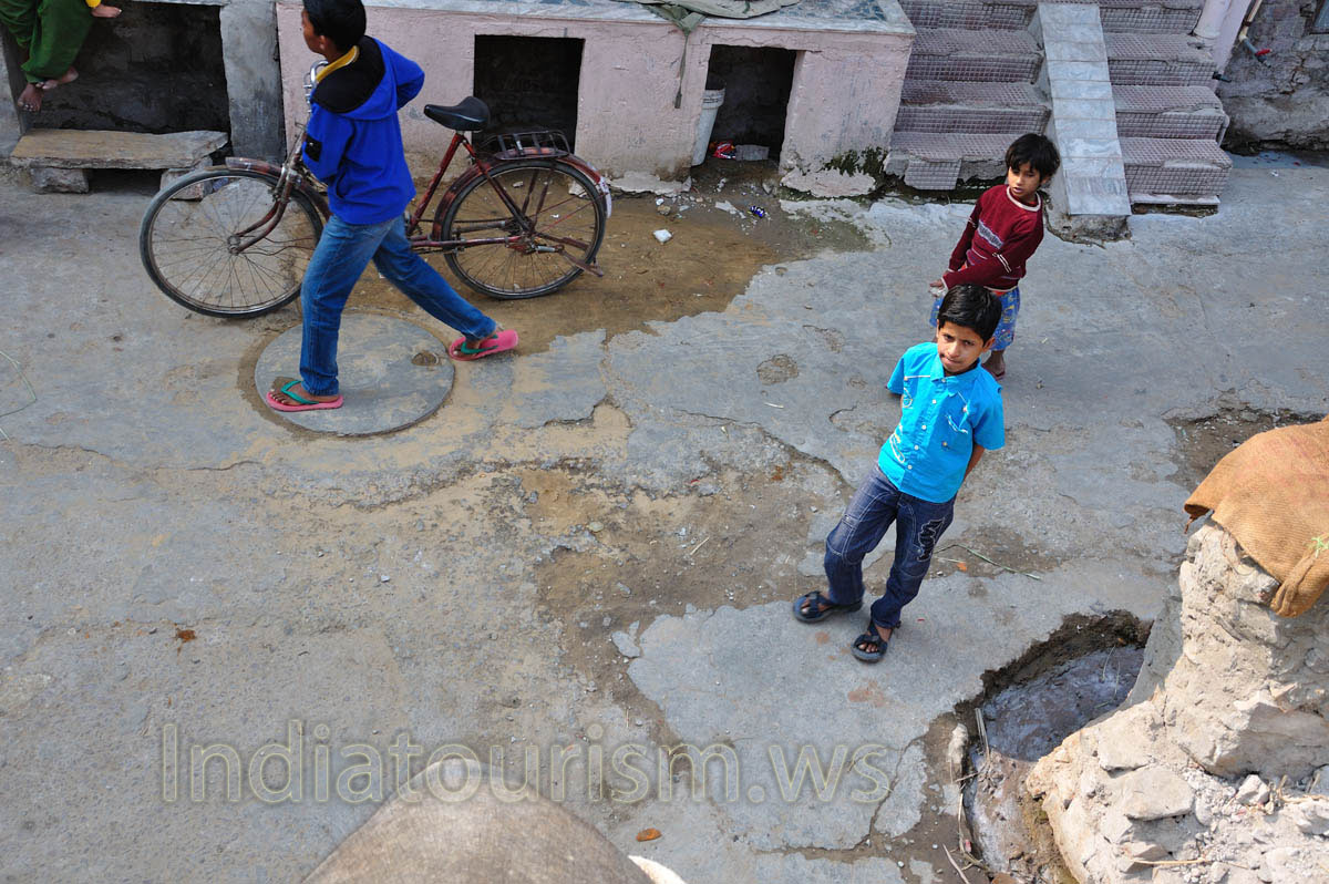 children are watching us