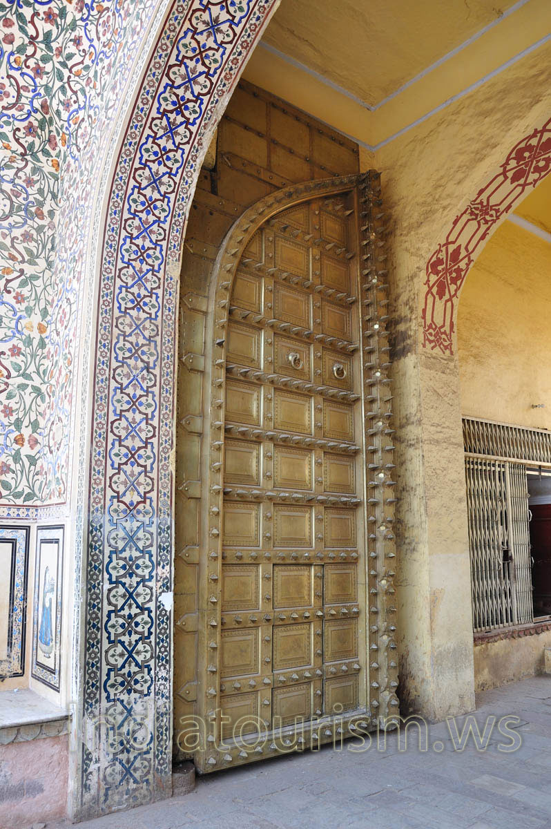 The main entrance gate to the City Palace complex