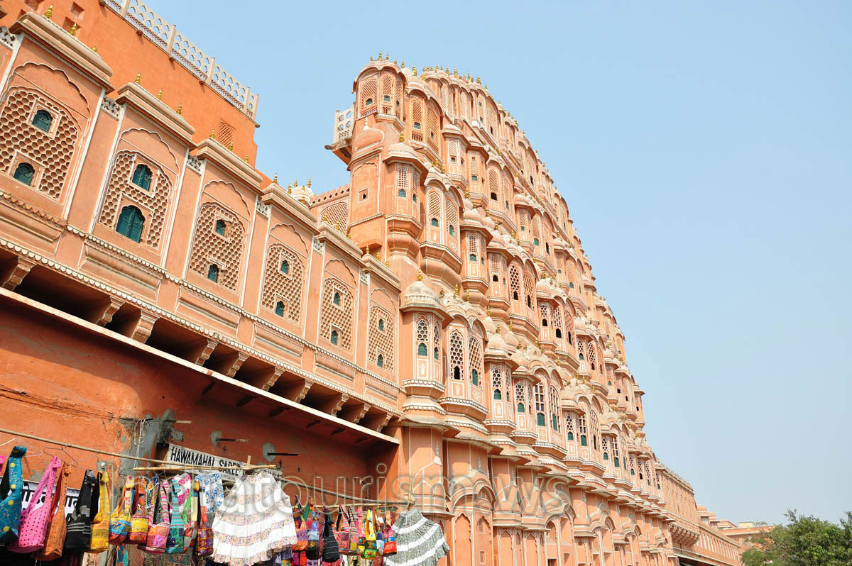 Side view of the Hawa Mahal