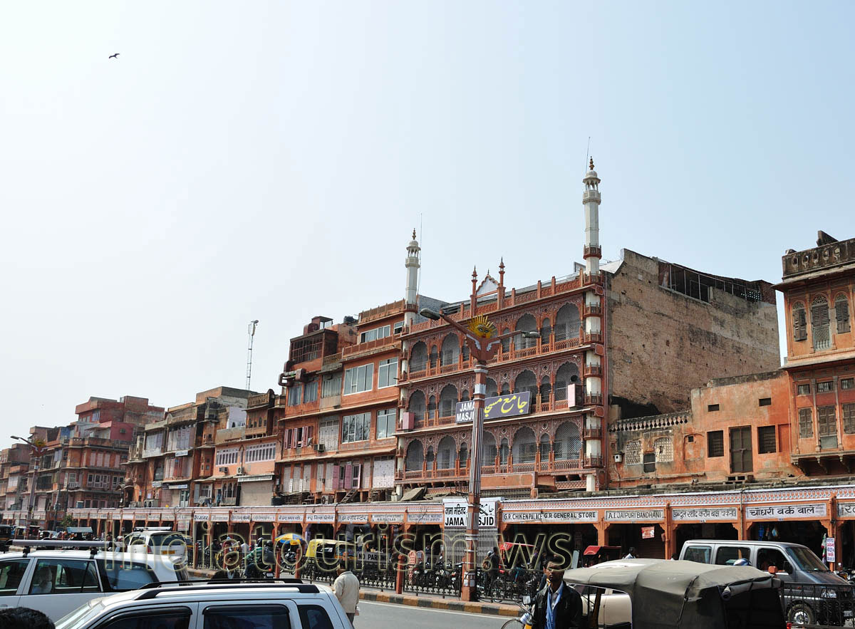 Jamia Mosque (Jama Masjid) at Johari bazar