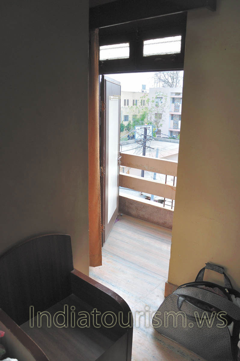 our room at K.K. Palace Hotel has the big balcony