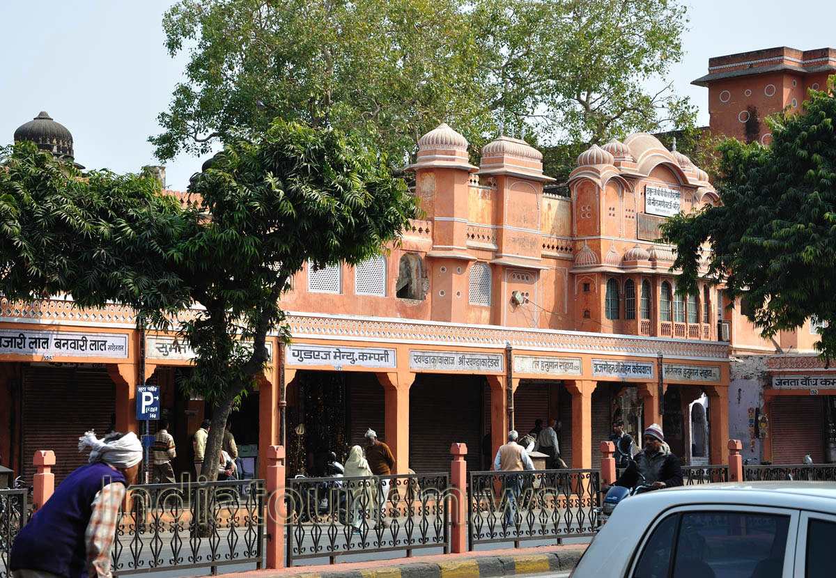 Tripolia bazaar: trading places are numbered from 125 till 132, it is the opposite side of the Tripolia Gate