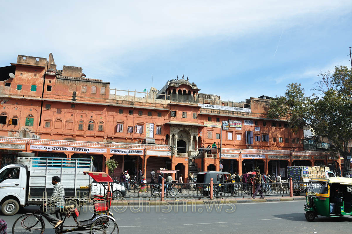 Khazane Walon Ka Rasta