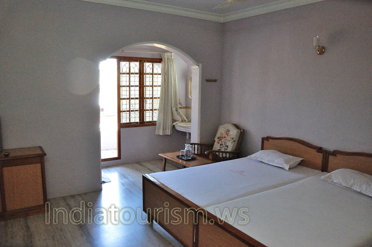 beds in the double room of hotel Sivamurugan