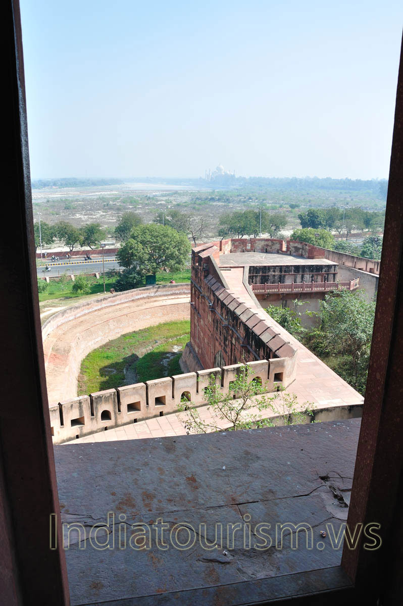 Taj Mahal view from Jahangiri Mahal