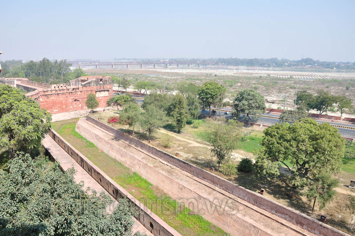 trench as seen from atop the Agra Fort