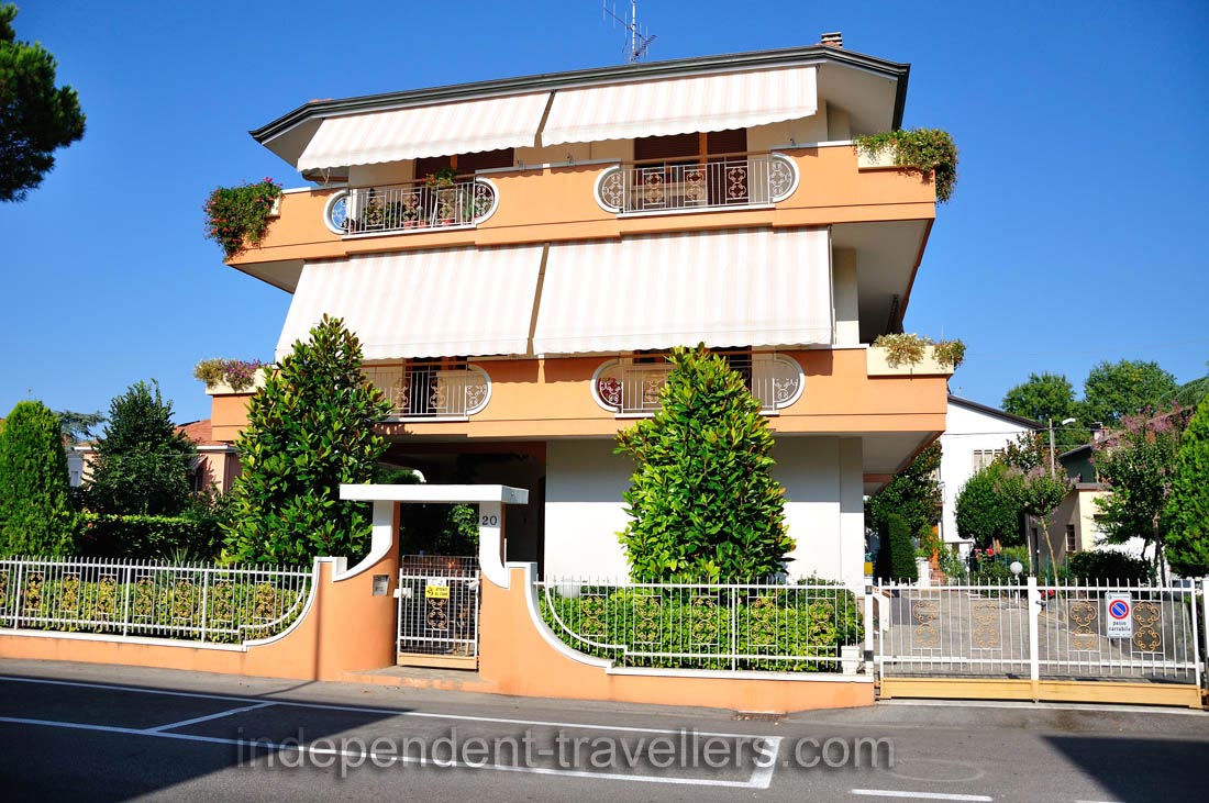The house with number 20 on the Costantino Bagli street