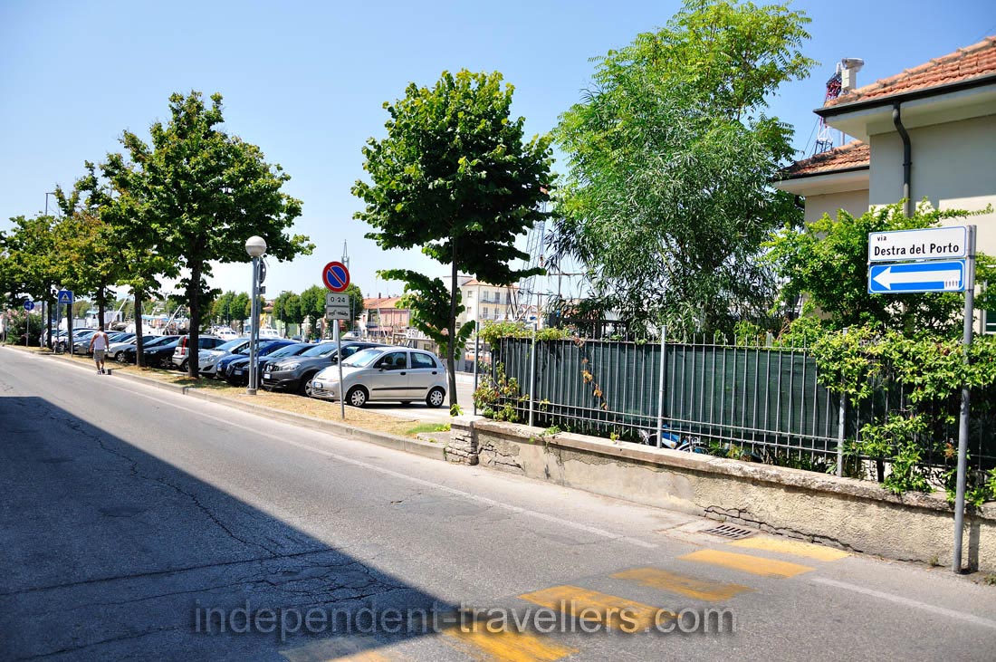 The Destra del Porto street