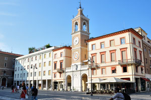 A clock tower on the Piazza Tre Martiri