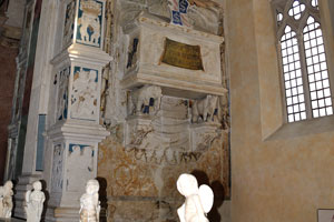 Tomb of Isotta degli Atti is located inside the Tempio Malatestiano