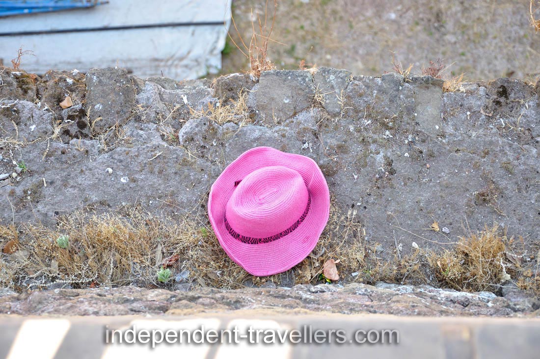 Someone lost his hat while gazing on the tourist attractions of the Roman Forum