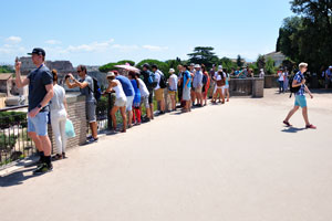 The breathtaking viewing platform of the Palace of Tiberius is full of tourists