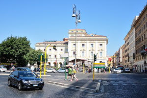 Palazzo Montemartini is a 5-star hotel, it is located close to the Roma Termini railway station