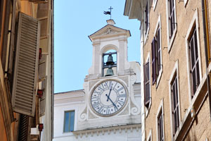 I saw this clock face somewhere on the street of Piazza Benedetto Cairoli