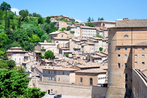 The city is located at the foothills of the Northern Apennines and the Tuscan-Romagnolo Apennines