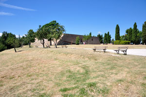 Some benches are placed on the field of Albornoz Fortress