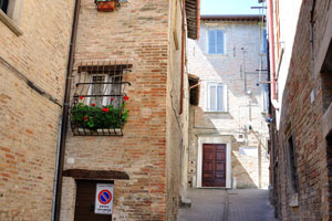 The top part of Via Santa Margherita street