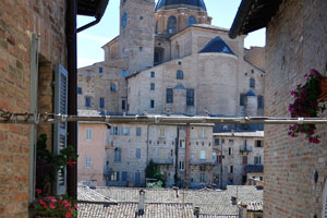 A medieval view from Via Federico Barocci street