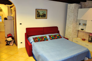 Our accommodation in Venice: the double bed