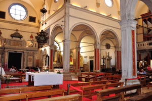 Santa Maria Formosa church was erected in 1492 under the design by Renaissance architect Mauro Codussi