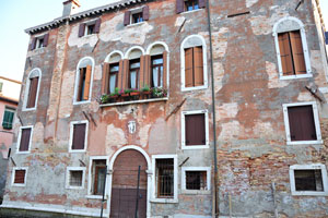 The building with the remarkable architecture is opposite the Madonna dell'Orto church