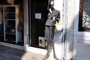 A mannequin opposite the entrance of the Santa Maria del Giglio church