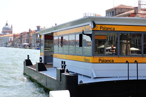 The vaporetto station of Palanca on the Giudecca island is the point “F” of our walking tour