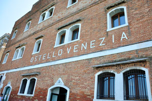 Ostello Venezia is a hostel with 243 beds in 29 rooms