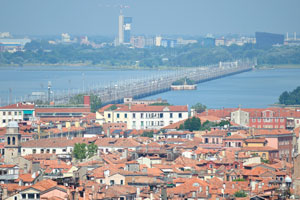 Venetian Railroad Bridge connects the Cannaregio district and the Mestre city