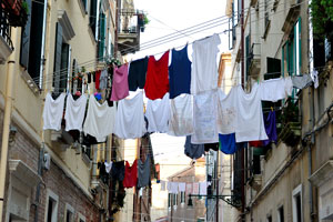 Drying linen in the Castello district