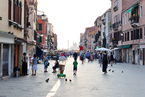 The street of Via Giuseppe Garibaldi