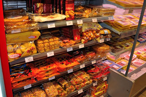 Bakery products in the Conad grocery