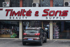 Timité & Sons store is in Deux Plateaux