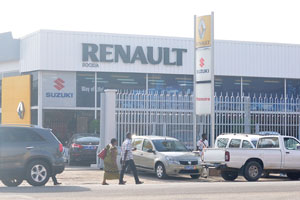 Renault Showroom “Socida” is an exclusive distributor of Renault, Suzuki and Mahindra brands