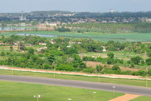 The mosque of Yamoussoukro as seen from the Basilica of Our Lady of Peace
