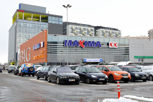 Maxima XX shopping mall
