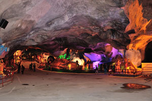 Ramayana cave is well lit and allows the visitor to stroll leisurely viewing the evocative scenes