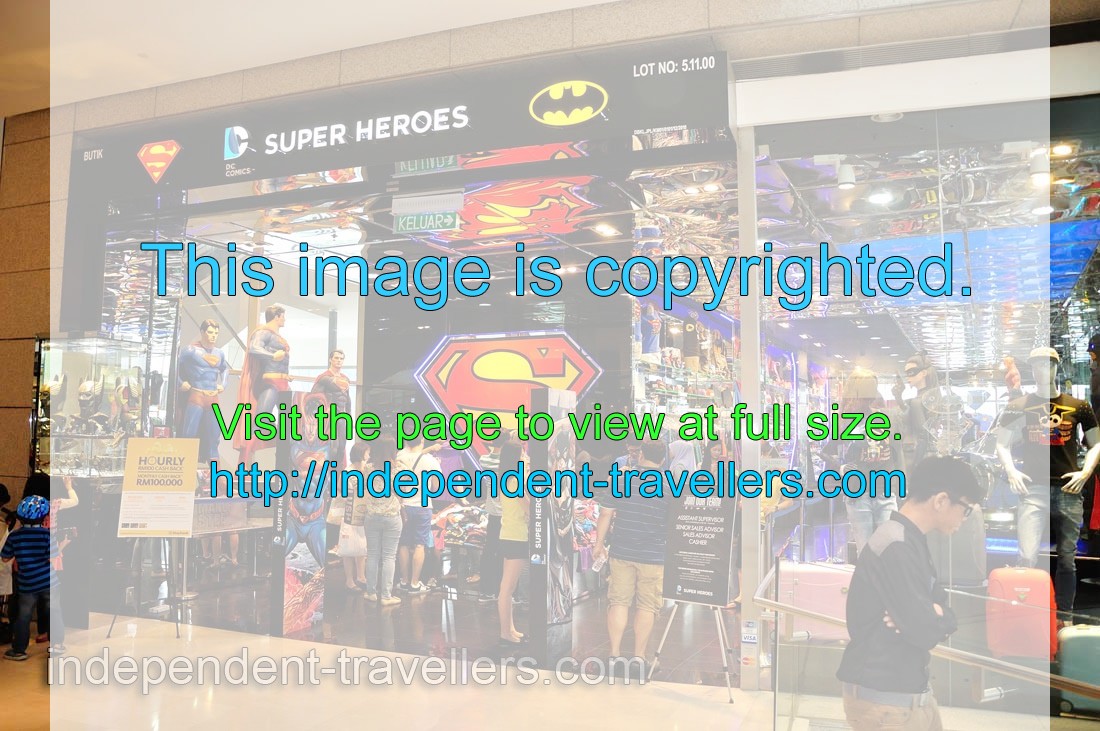 DC Comics Super Heroes in Pavilion Mall