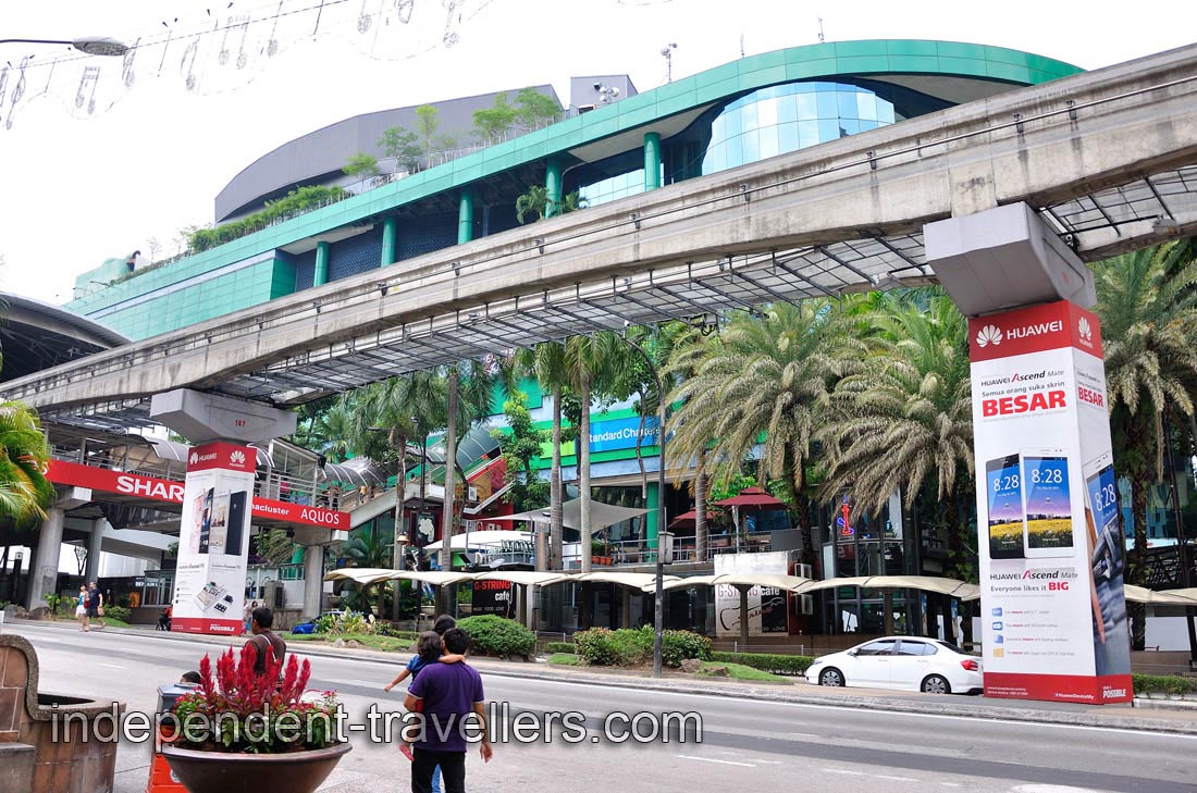Monorail line is going along Jalan Sultan Ismail
