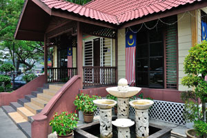 This building is adjacent to the Orang Asli Craft Museum
