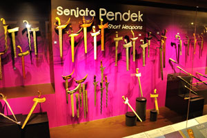 Short weapons in the Orang Asli museum
