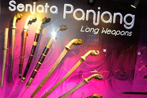 Long weapons in the Orang Asli museum