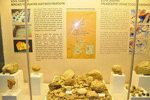 Palaeolithic stone tools workshop in Kota Tampan