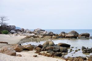 Western side of the PIR beach is strewn with huge round stones