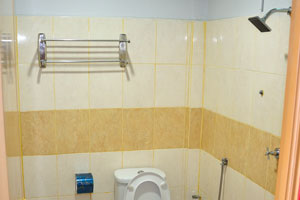 Our room at Suhaila Palace has a spacious restroom with shower